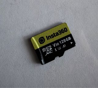 Insta360 X3 + Accesorios