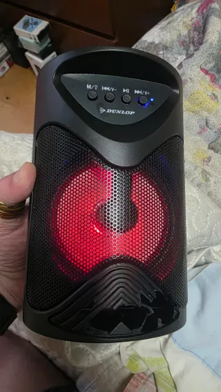 Altavoz Dunlop Bluetooth Portátil 10W con Luz RGB