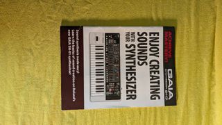 Sintetizador Roland GAIA SH-01