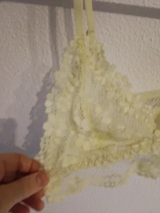 Top encaje amarillo transparente Talla XS