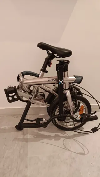 Bicicleta plegable BTWIN TILT 500 XS da 9kg