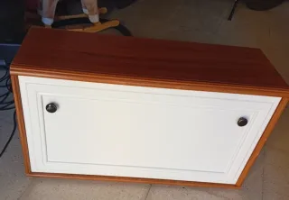 Mueble auxiliar o zapatero de madera