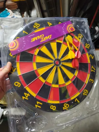 Diana de dardos con dardos