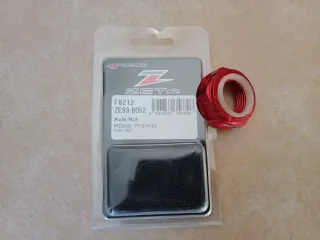 Porca Eixo Traseiro Zeta Suzuki RMZ Vermelha