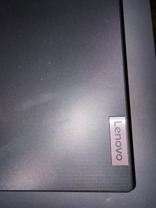 Lenovo V15 G2 Celeron Portátil Negro