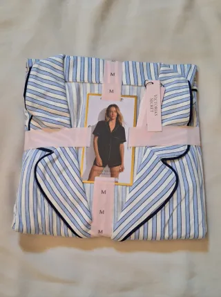 Pijama Victoria's Secret Rayas M