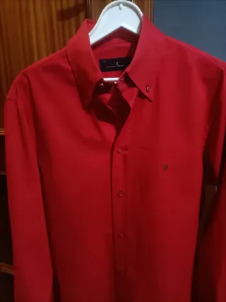 Camisa Carolina Herrera XL Roja
