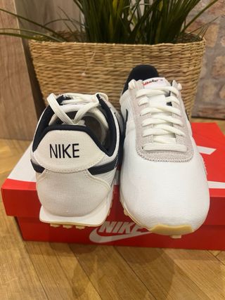 Nike Pre Montreal Racer Talla 40