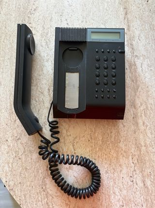 Teléfono fijo Loewe AlphaTel