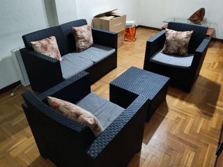 Mobili da Giardino o Tavolo con Sedie (SEPARAT)