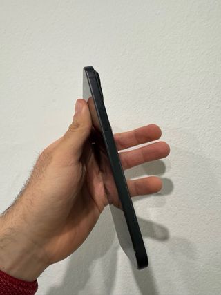 iPhone 15 Plus 98% Batería