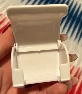 2 Suportes para giletes branco