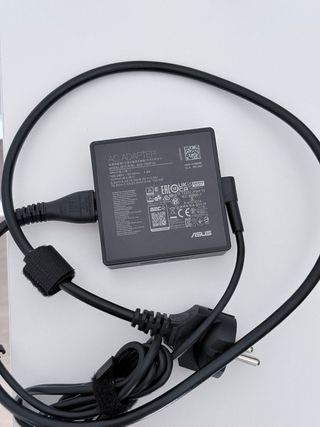 ASUS ZenBook Ryzen 7 16GB RAM 512GB SSD