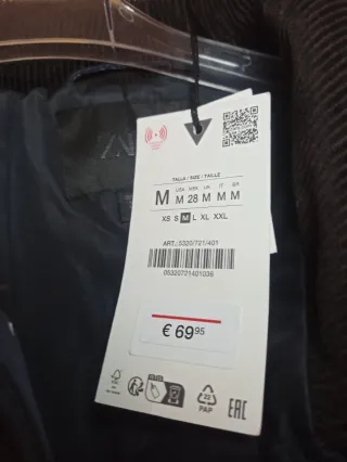 Chaqueta Zara encerada azul marino