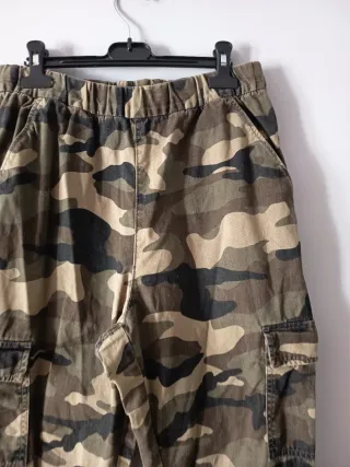 Pantalones cargo camuflaje