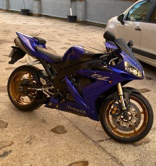 Yamaha R1 2006 - Cambio por Golf/BMW