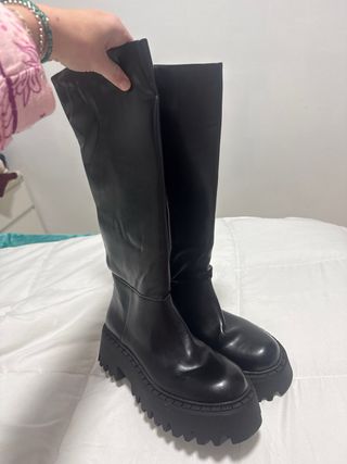 Botas Zara Negras Plataforma