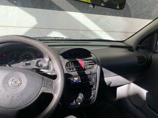 Opel Corsa c 2001