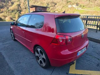 Volkswagen Golf 2005