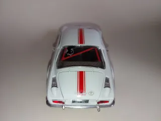 Alpine A110 Bburago 1/24 Auto Vintage Vedi foto