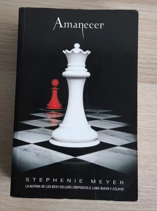 Crepúsculo (Saga Crepúsculo 1) (Spanish Edition)
