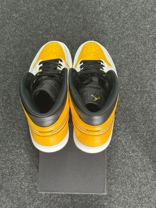 Nike Jordan 1 Mid 44.5 Giallo Bianco