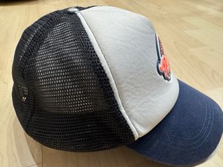 Gorra Brooklyn Azul y Blanca y negra