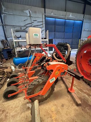 Sembradora de Zanahorias Stanhay Nino