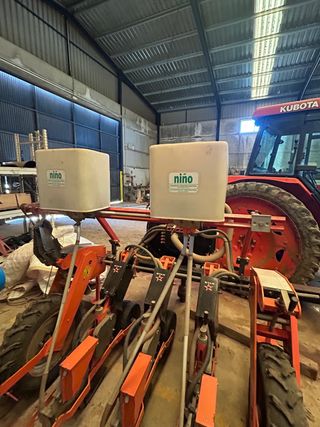 Sembradora de Zanahorias Stanhay Nino