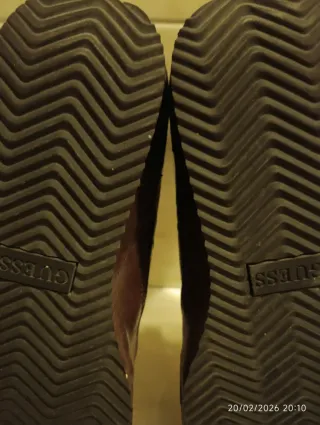 Scarpe Guess uomo beige/marrone