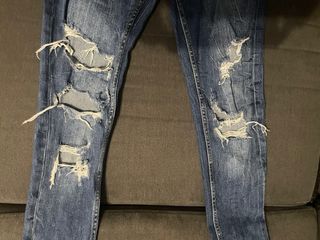 Vaqueros Rotos Nuevos Bershka - Talla S