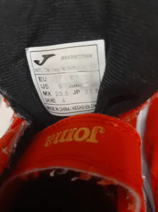 Scarpe da ginnastica Joma rosse