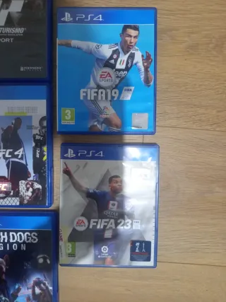 Lote Juegos PS4 (precio escribirme)