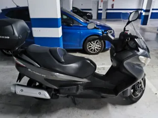 Suzuki Burgman 200cc Scooter