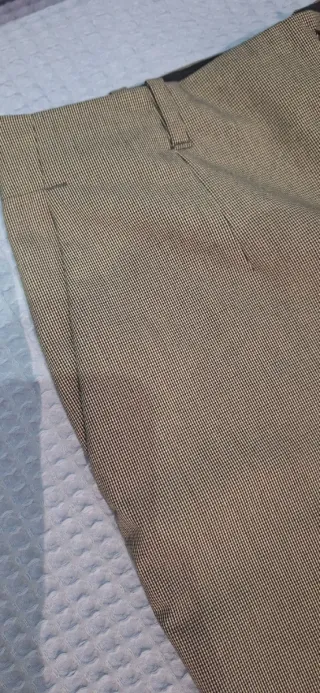 Pantalón de cuadros pequeños Talla 42