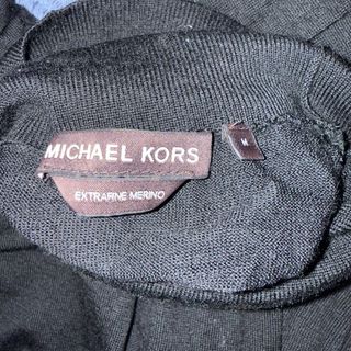 Jersey Michael Kors Negro Cuello Alto