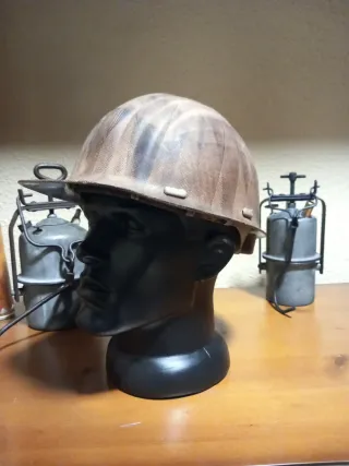 Casco minero antiguo