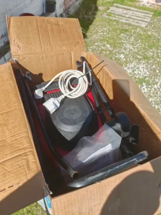 Cortacésped Raser Rojo