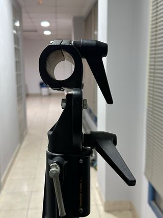 Manfrotto Trípode y Soporte Flash Antiguo