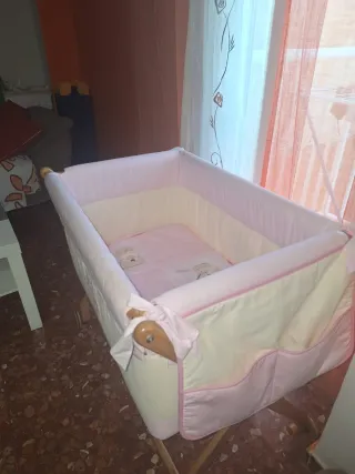 Minicuna bebé con osito