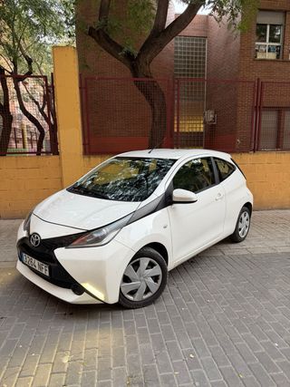 Toyota Aygo 2015