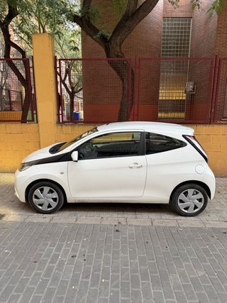 Toyota Aygo 2015