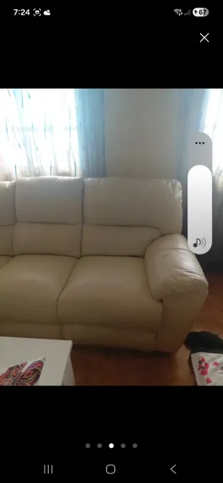 Rinconera de piel beige