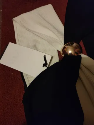 Top Zara preto e branco