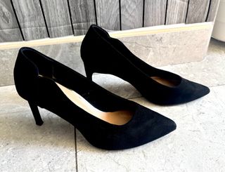 Zapatos de salón Stradivarius negros talla 38