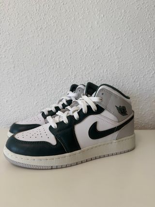 Nike Air Jordan 1 Mid Talla 38