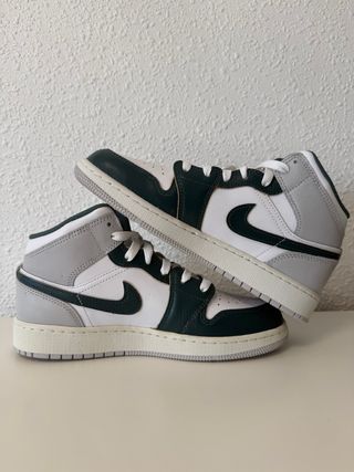 Nike Air Jordan 1 Mid Talla 38