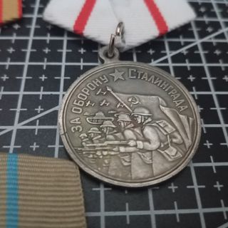 COLECCIÓN DE 5 MEDALLAS MILITARES PLATEADAS