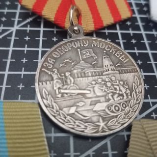 COLECCIÓN DE 5 MEDALLAS MILITARES PLATEADAS