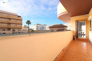 Piso en venta en V Centenario-Piletas-Capuchinos en Sanlúcar de Barrameda